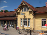 Zabytkowy dworzec kolejowy w Salo